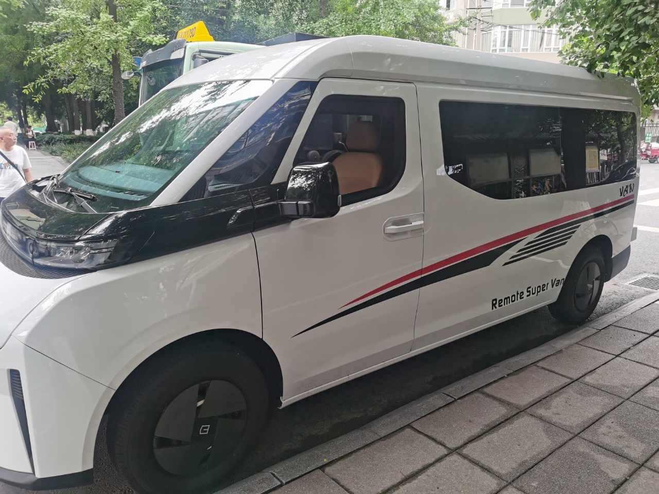 优化驾驶环境，强化安全保障——全方位提高驾驶的安全性和舒适性